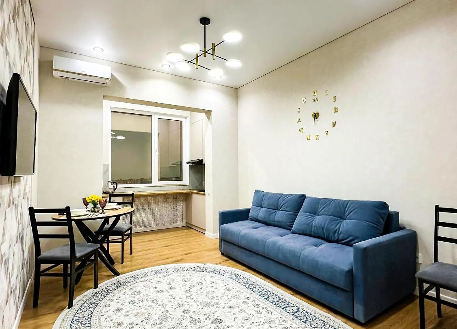 Luxury Two-Room Apartment With Beautiful Mountain Views Almaty