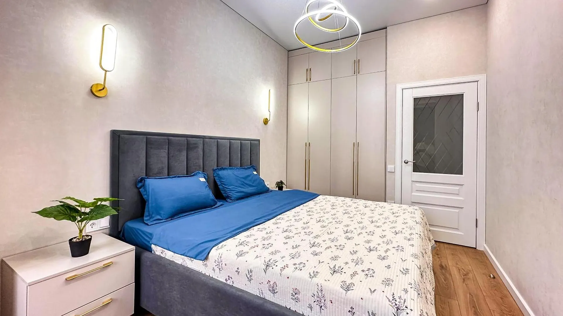 Luxury Two-Room Apartment With Beautiful Mountain Views Алматы Казахстан