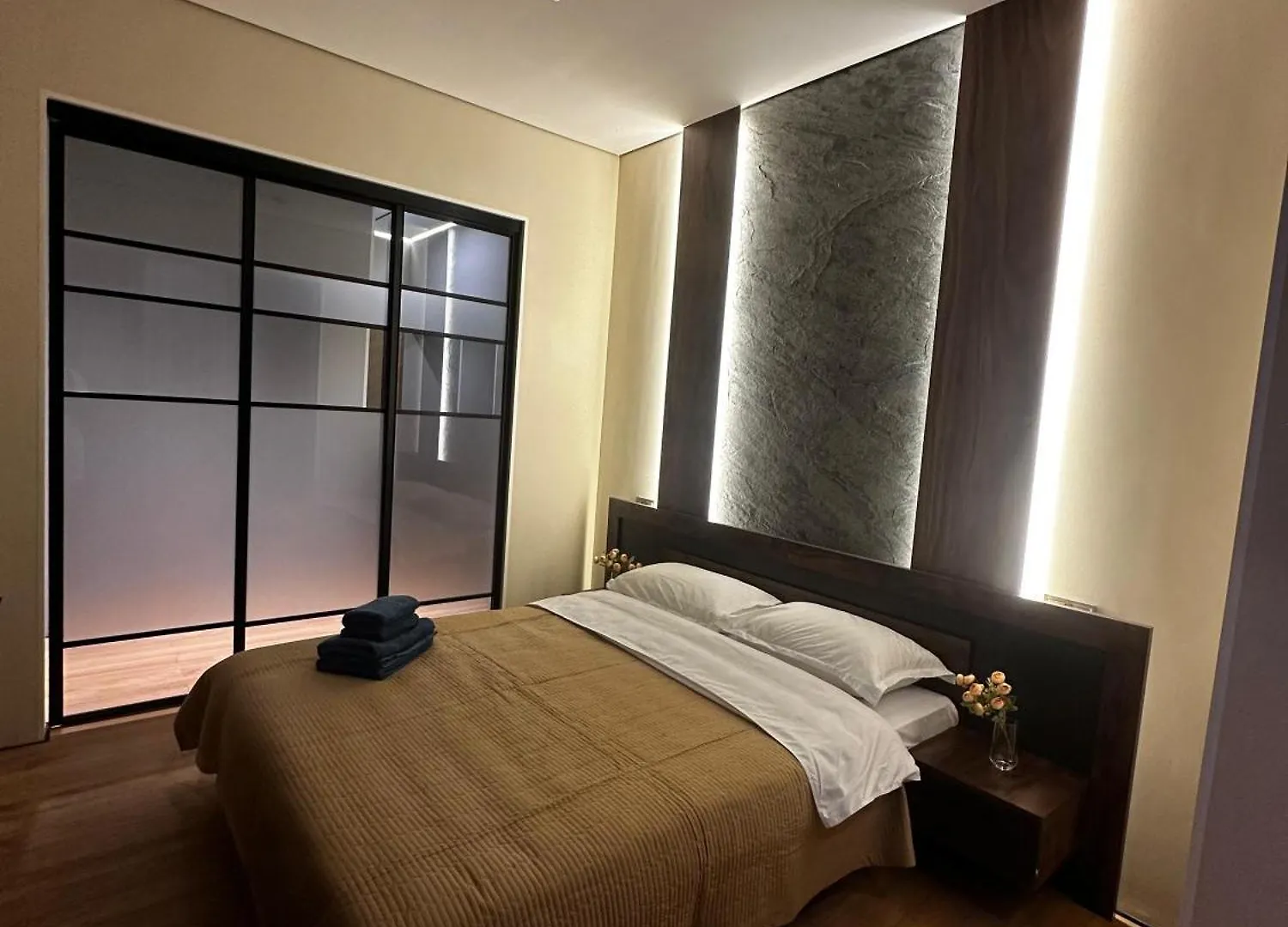 Luxury Two-Room Apartment With Beautiful Mountain Views Almaty